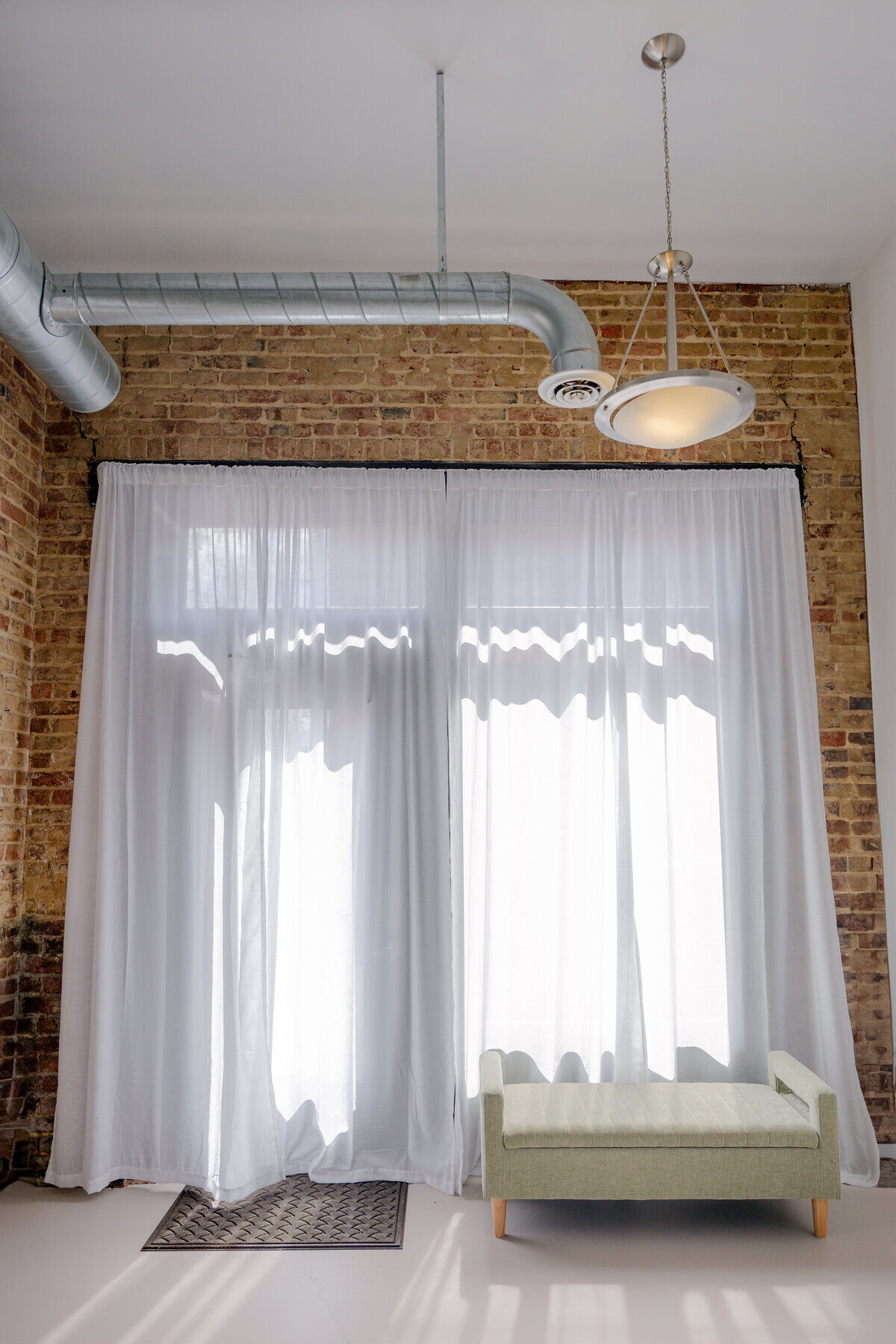 Photo session at The Studio on Broad, image 13